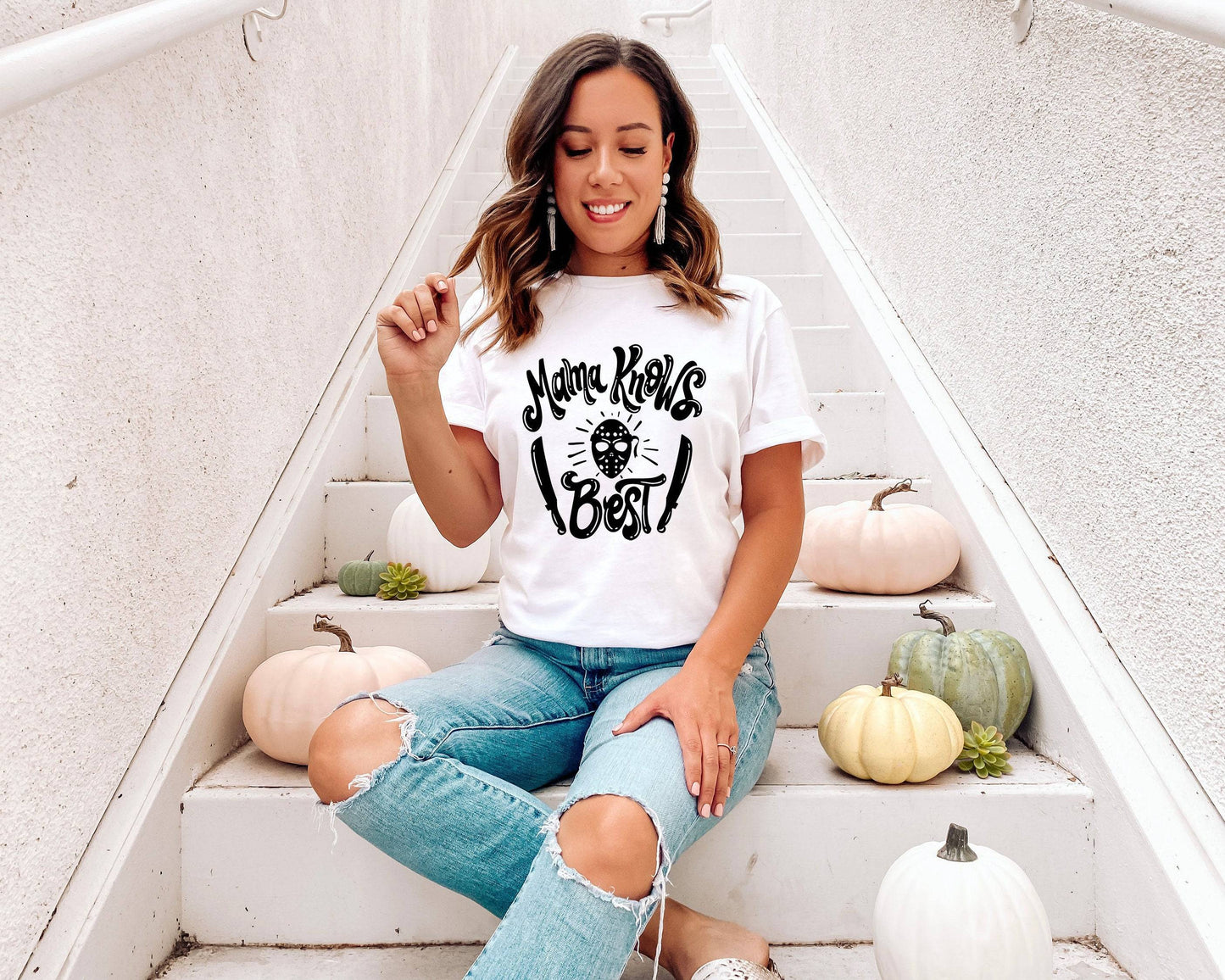 Mama Knows Best - Women's Halloween Shirt