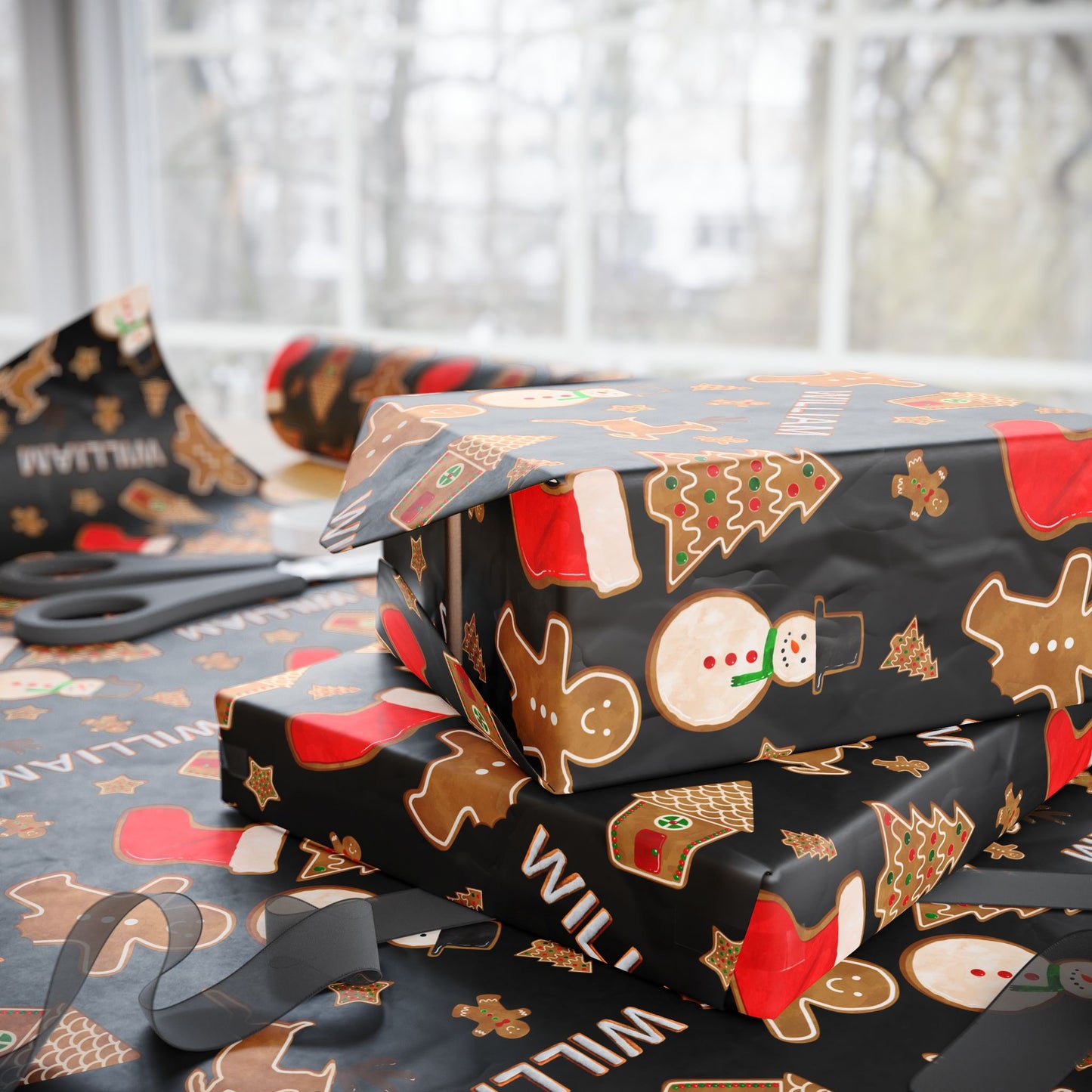 a wrapping paper wrapped in black and red christmas wrapping